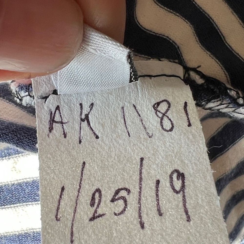 Anthropologie TLA V-Neck Stripe Shirt- Small - NWT - Picture 14 of 15